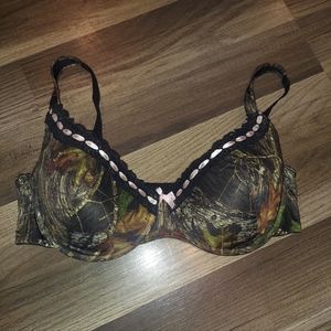 Womens camo bra